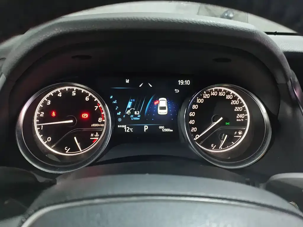 Toyota Camry 2023 из CN, фото 5