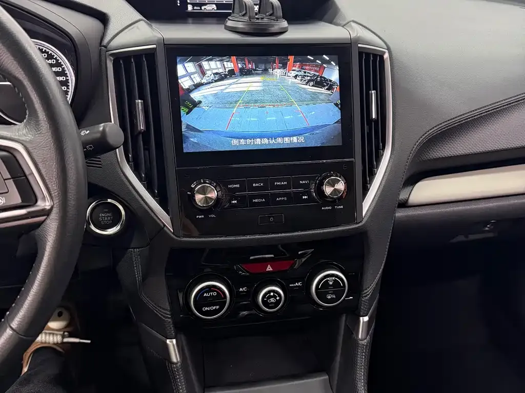 Subaru Forester 2022 из CN, фото 10