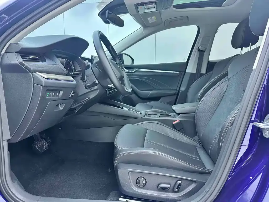 Skoda Octavia 2022 из CN, фото 10