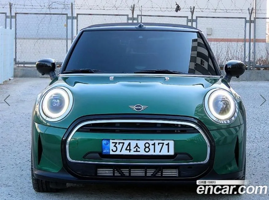 Mini Cooper Convertible 2022 из KR, фото 1