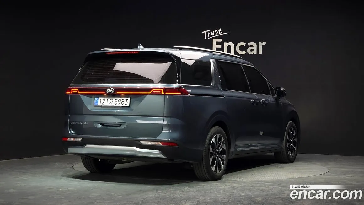 Kia Carnival 2021 из KR, фото 2
