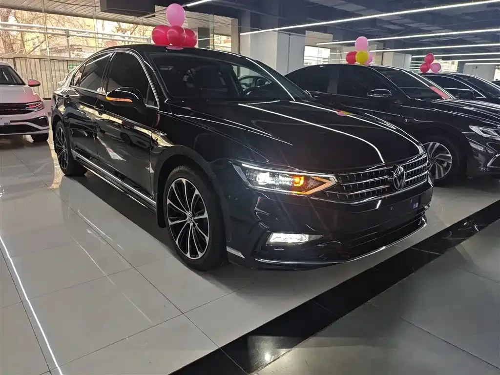 Volkswagen Magotan 2024 из CN, фото 5