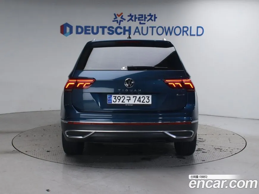 Volkswagen Tiguan — фото 4