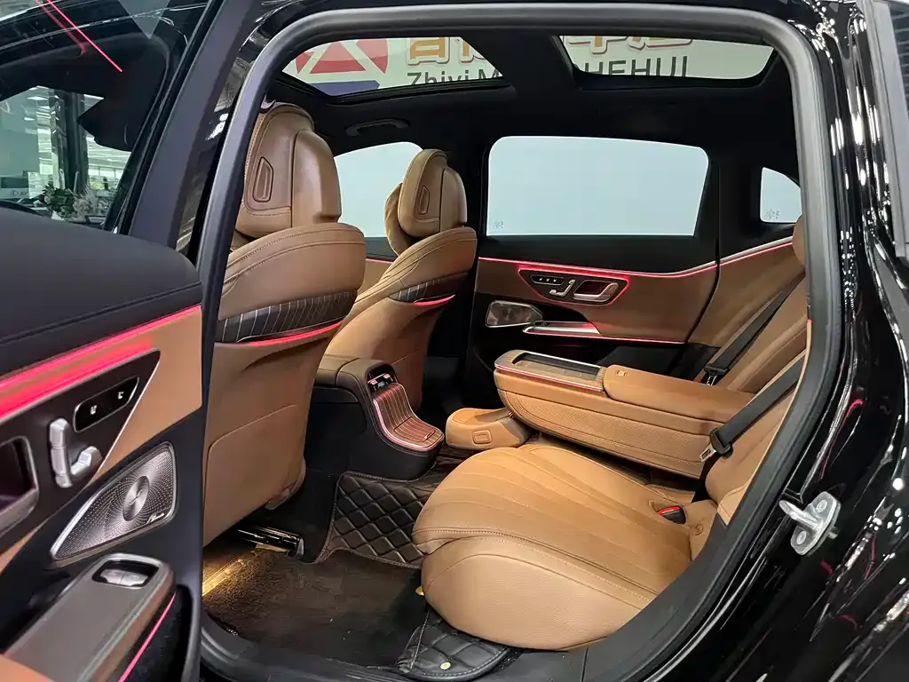 Mercedes-Benz E-Class 2024 из CN, фото 2
