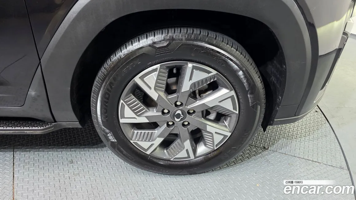 KG Mobility (Ssangyong) Torres — фото 9