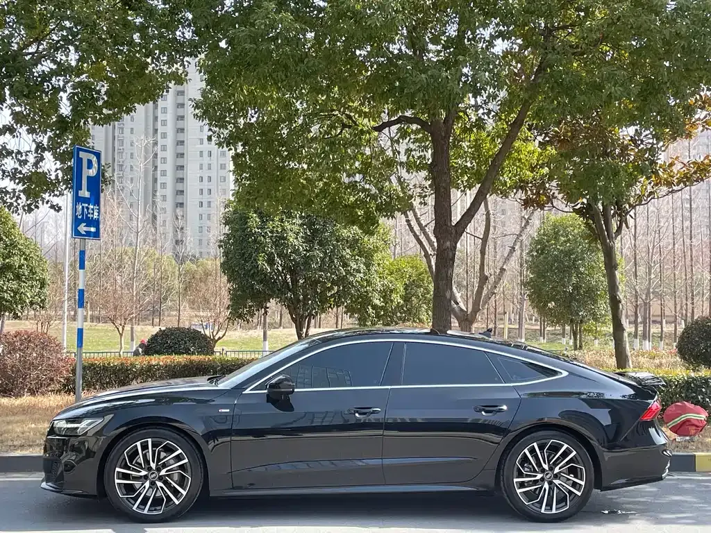 Audi A7 2025 из CN, фото 7