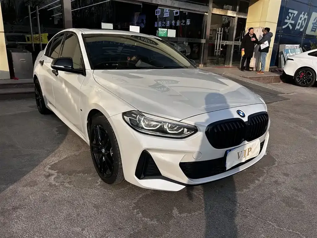 BMW 1 Series 2022 из CN, фото 10