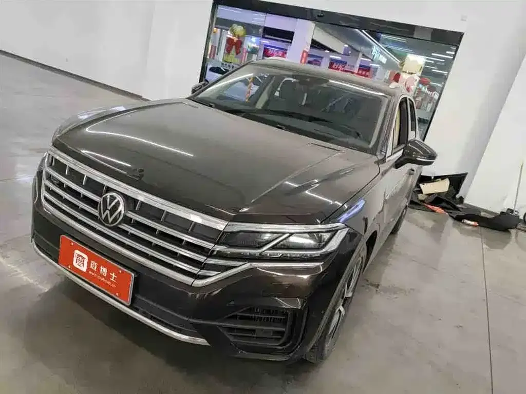 Volkswagen Touareg 2022 из CN, фото 1