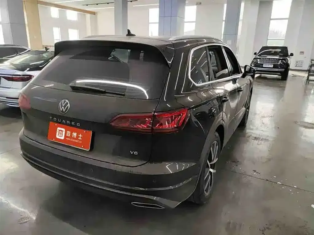 Volkswagen Touareg 2022 из CN, фото 2