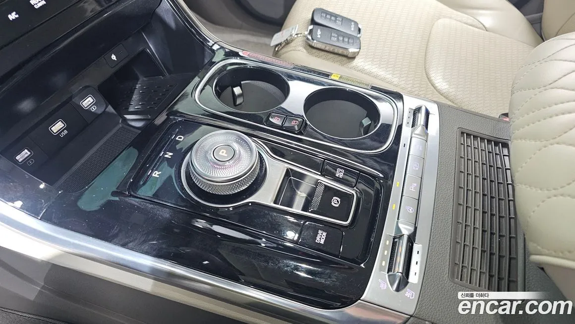 Kia Carnival 2023 из KR, фото 3