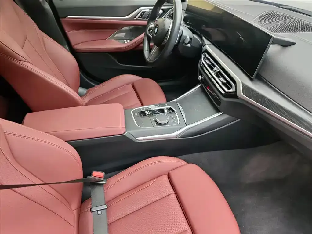 BMW 4 Series 2023 из CN, фото 7