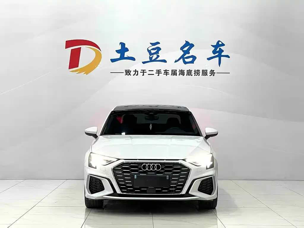 Audi A3 2022 из CN, фото 2