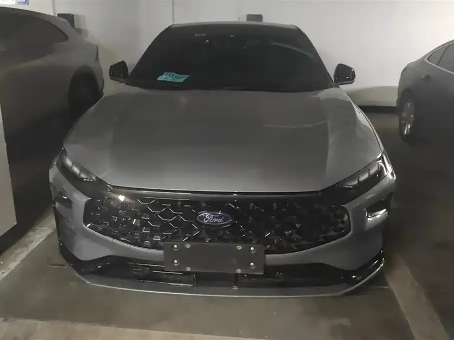 Ford Mondeo 2022 из CN, фото 7