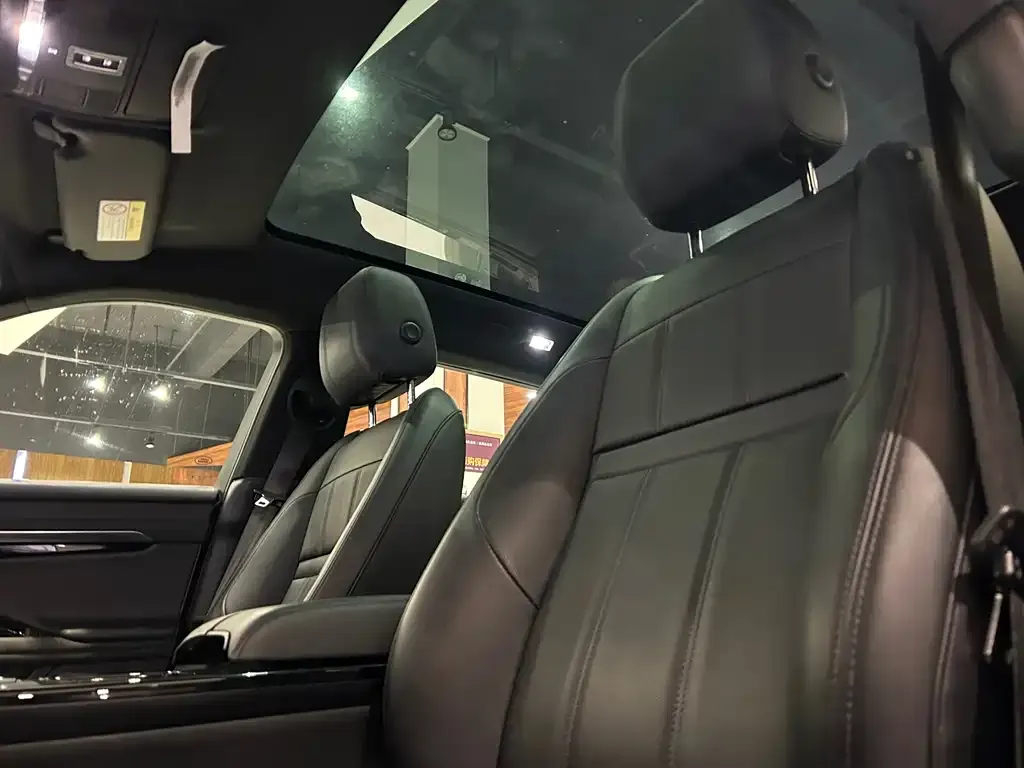 Land Rover Evoque 2021 из CN, фото 6