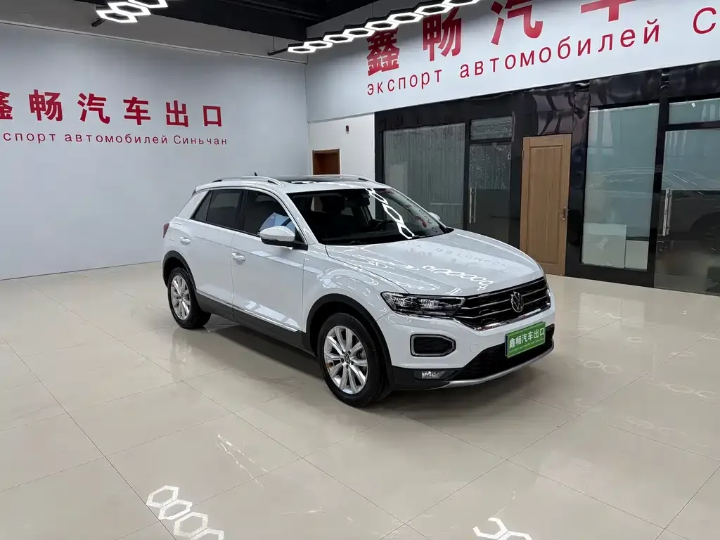 Volkswagen T-Roc 2023 из CN, фото 3