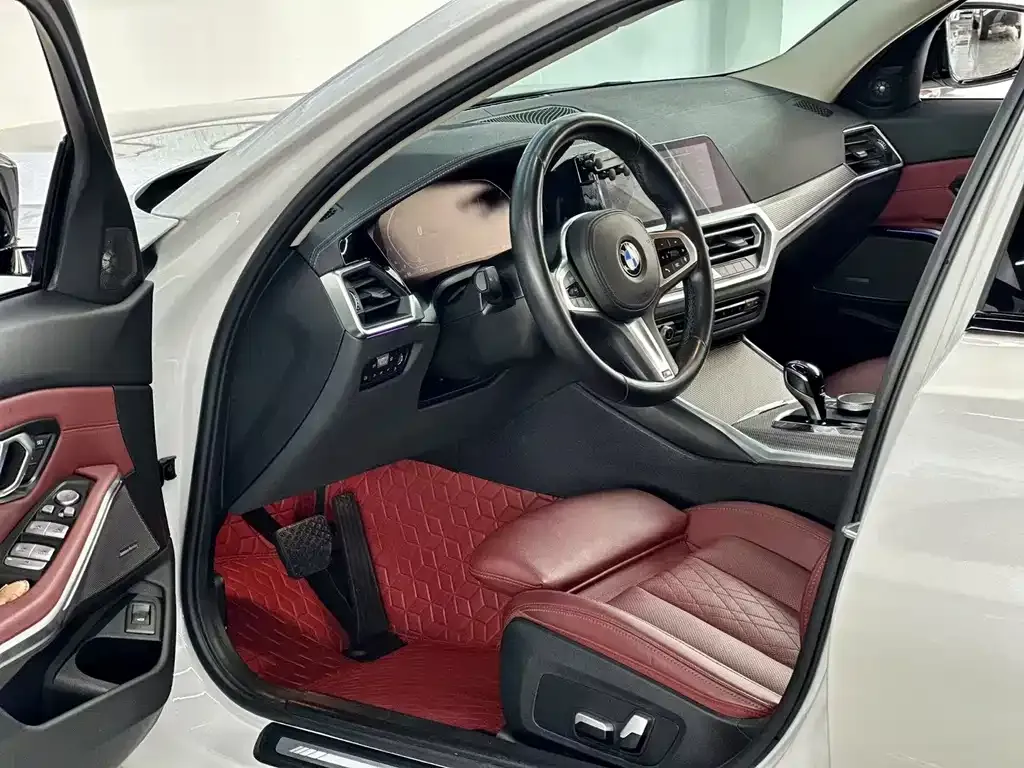 BMW 3 Series 2021 из CN, фото 6
