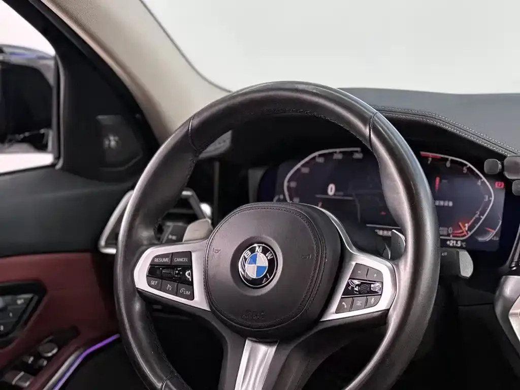 BMW 3 Series 2021 из CN, фото 2