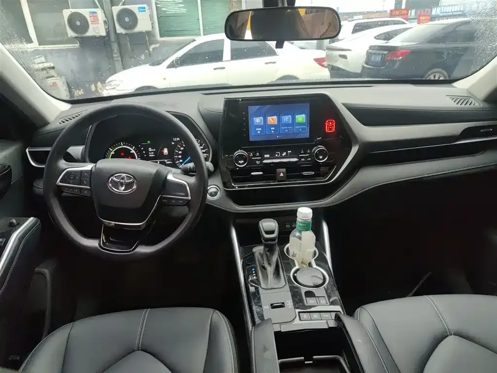 Toyota Highlander 2023 из CN, фото 5