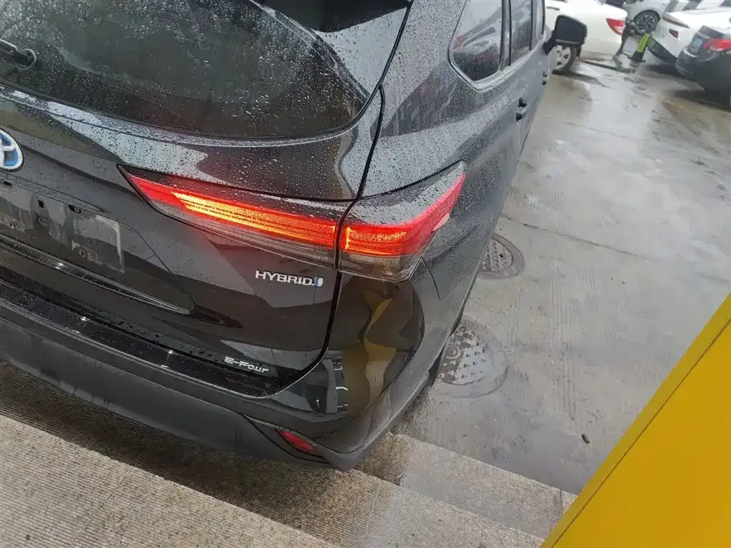 Toyota Highlander 2023 из CN, фото 8