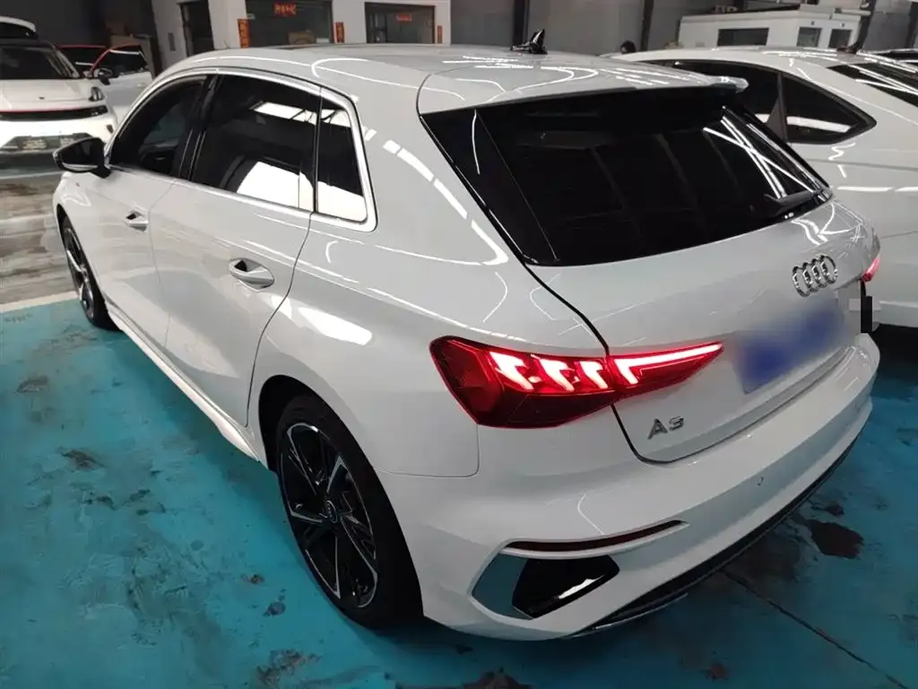 Audi A3 2024 из CN, фото 4