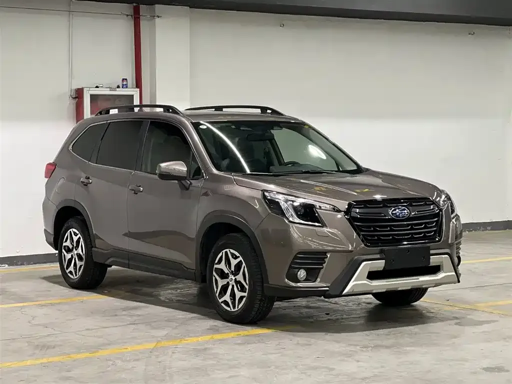 Subaru Forester 2022 из CN, фото 4