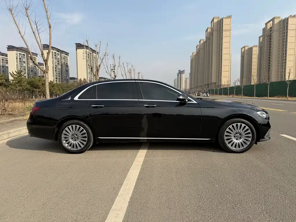 Mercedes-Benz E-Class 2023 из CN, фото 7