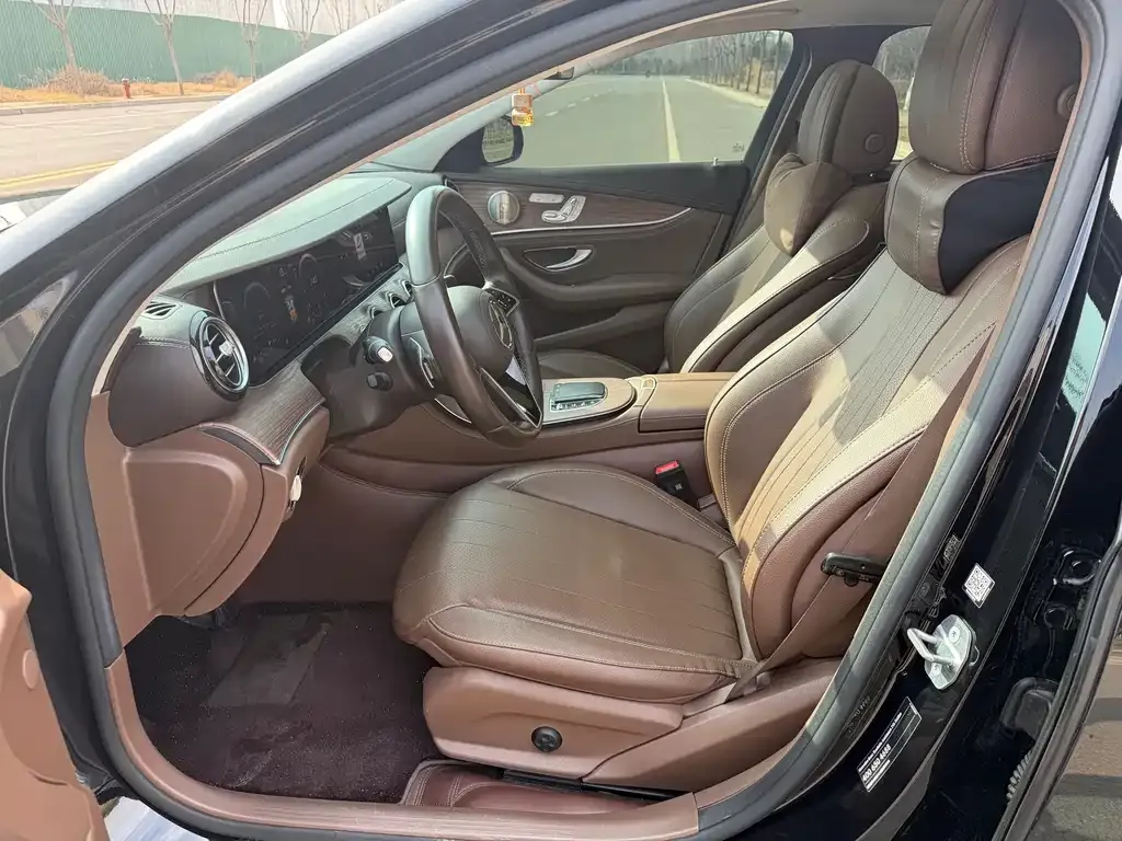 Mercedes-Benz E-Class 2023 из CN, фото 5