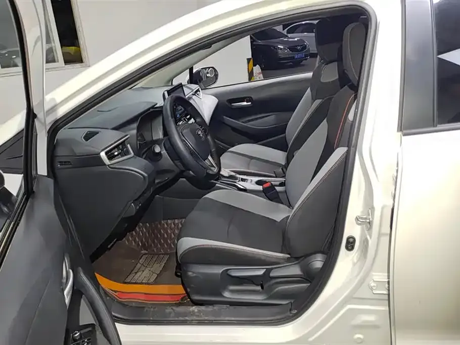 Toyota Corolla 2022 из CN, фото 10