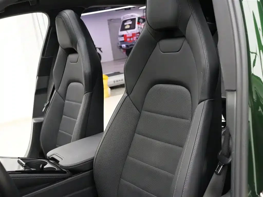 Porsche Panamera 2025 из CN, фото 3