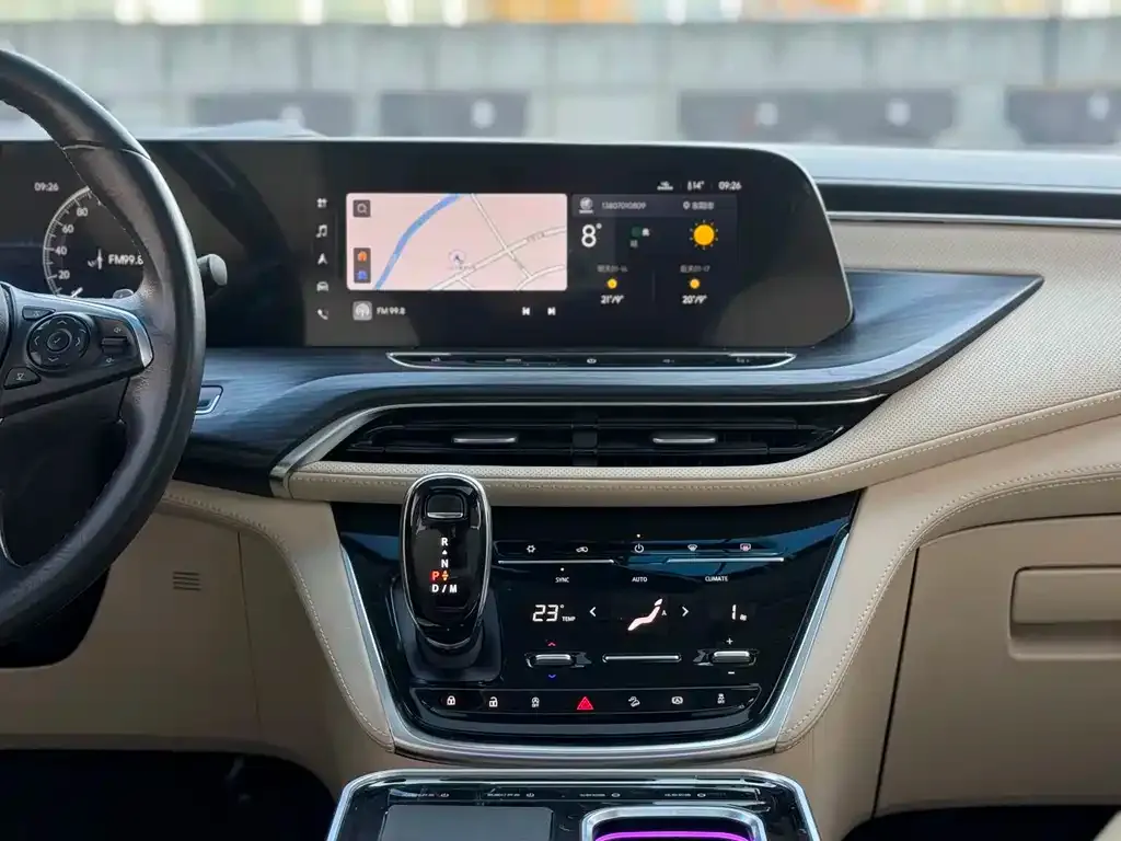 Buick GL8 2023 из CN, фото 10