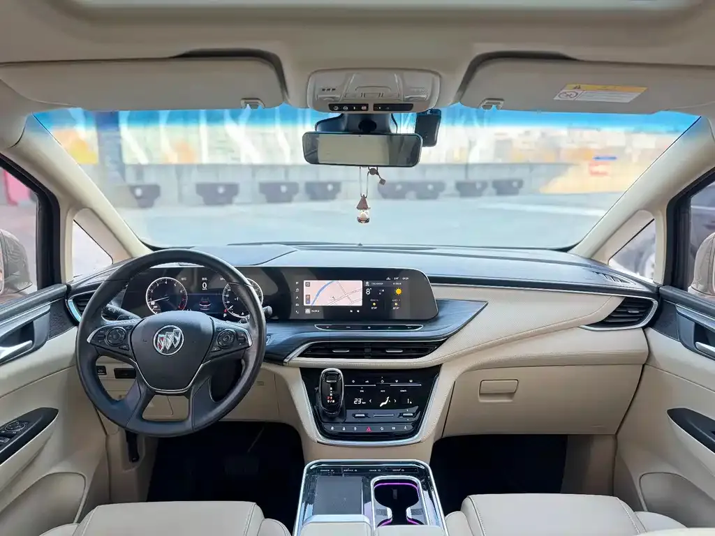 Buick GL8 2023 из CN, фото 3