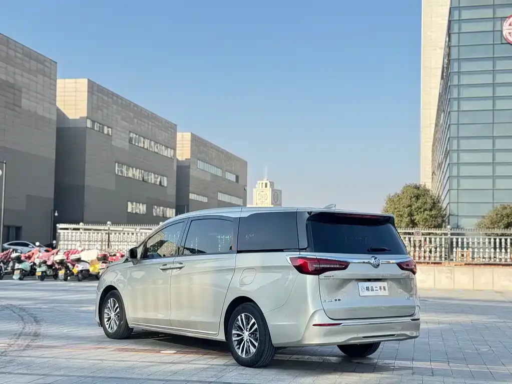 Buick GL8 2023 из CN, фото 8