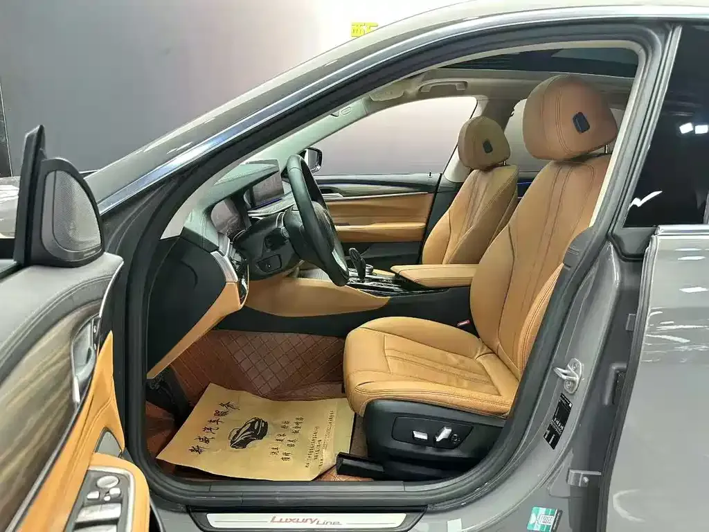 BMW 6 Series GT 2021 из CN, фото 8