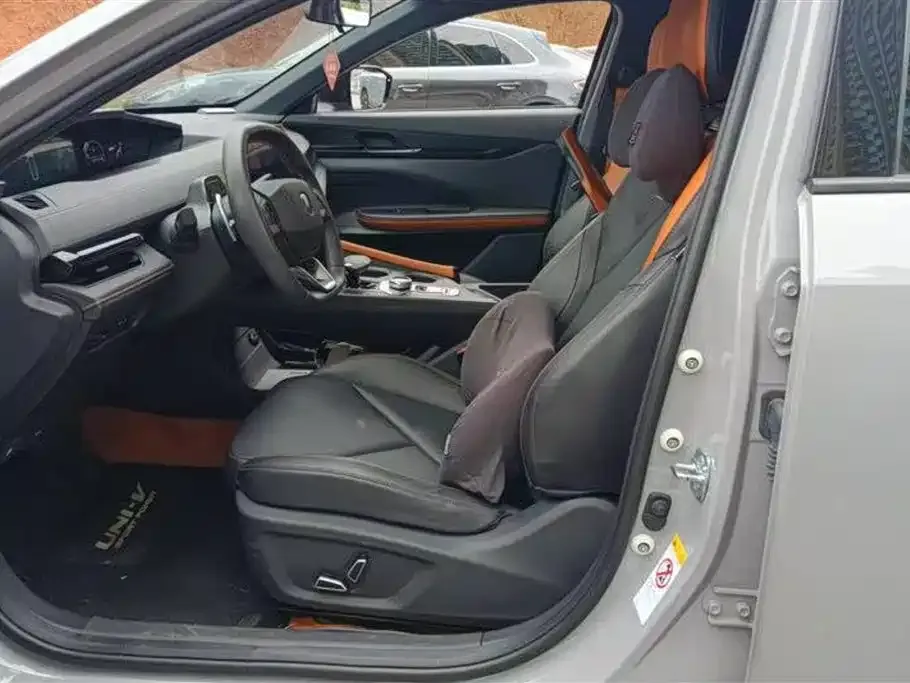 Changan UNI-V 2022 из CN, фото 7