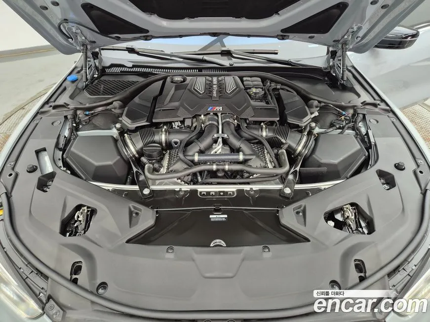 BMW M8 2024 из KR, фото 9