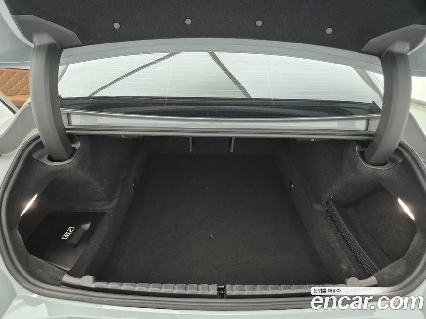 BMW M8 2024 из KR, фото 3