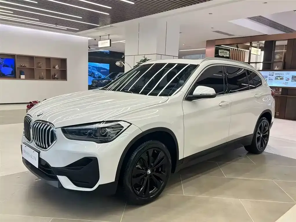 BMW X1 2021 из CN, фото 1