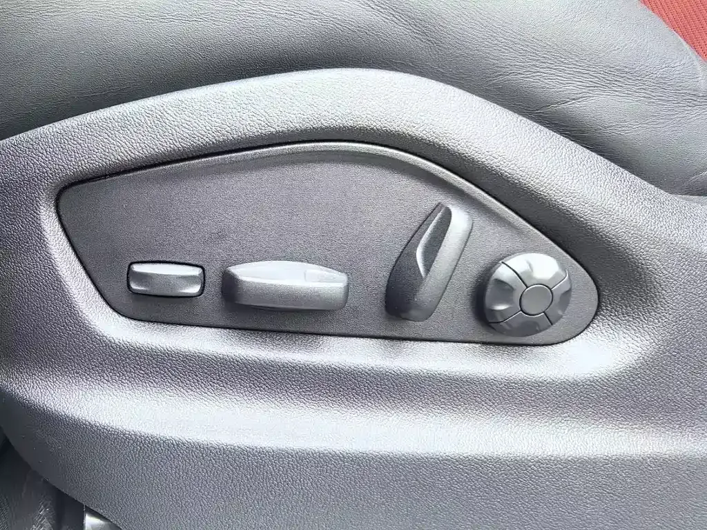 Porsche Cayenne 2024 из CN, фото 10