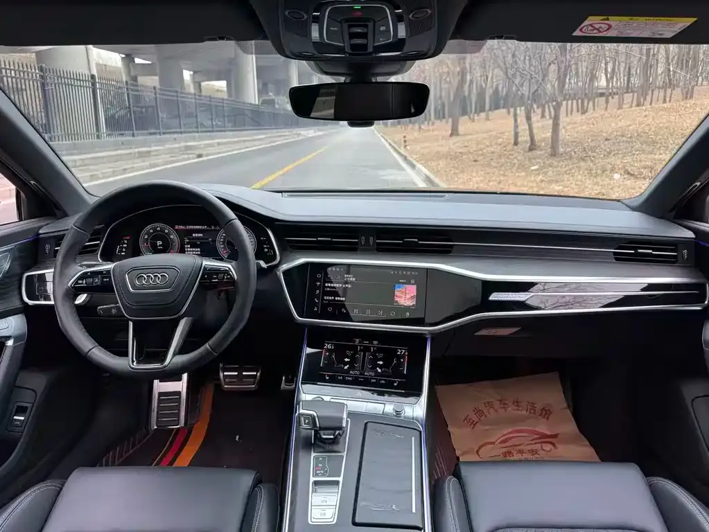 Audi A6L 2025 из CN, фото 2