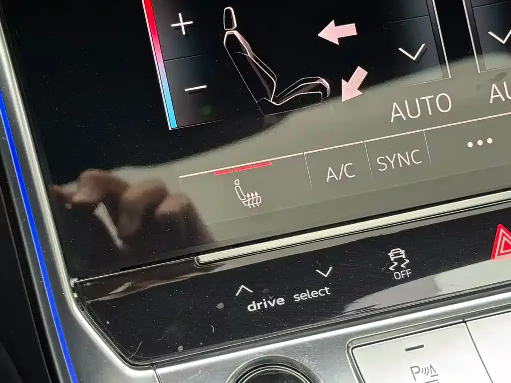 Audi A6L 2025 из CN, фото 5