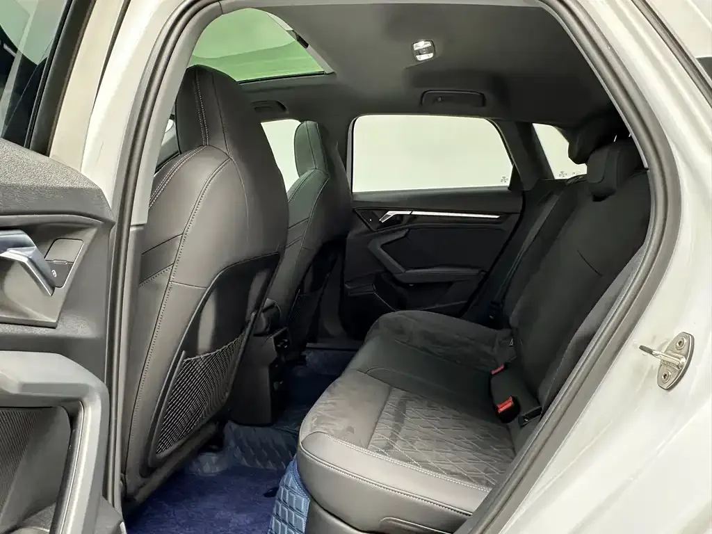 Audi A3 2021 из CN, фото 10