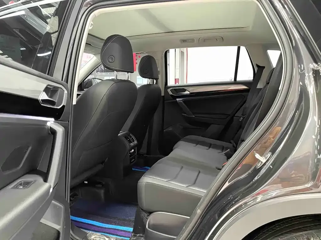 Volkswagen Tayron 2022 из CN, фото 7