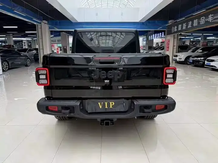 Jeep Gladiator 2022 из CN, фото 7