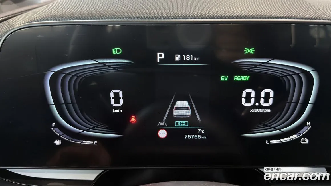 Kia Niro — фото 4