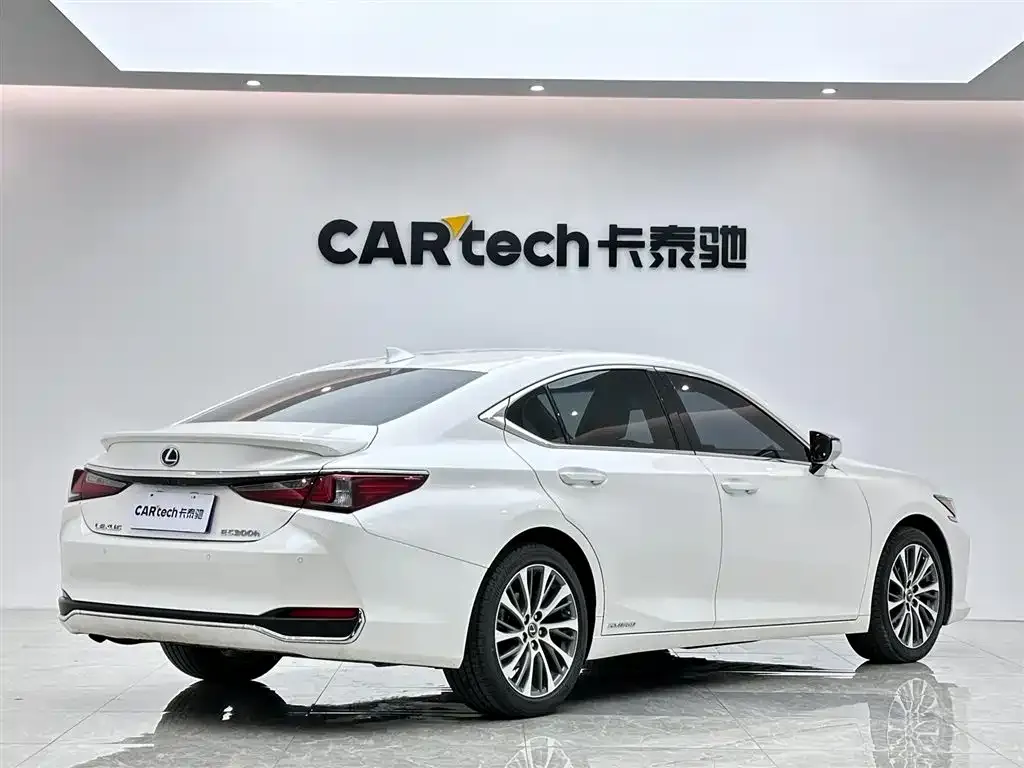 Lexus ES 2021 из CN, фото 3
