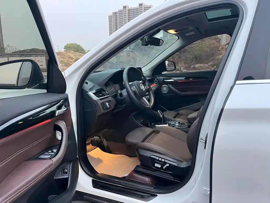 BMW X1 2023 из CN, фото 3