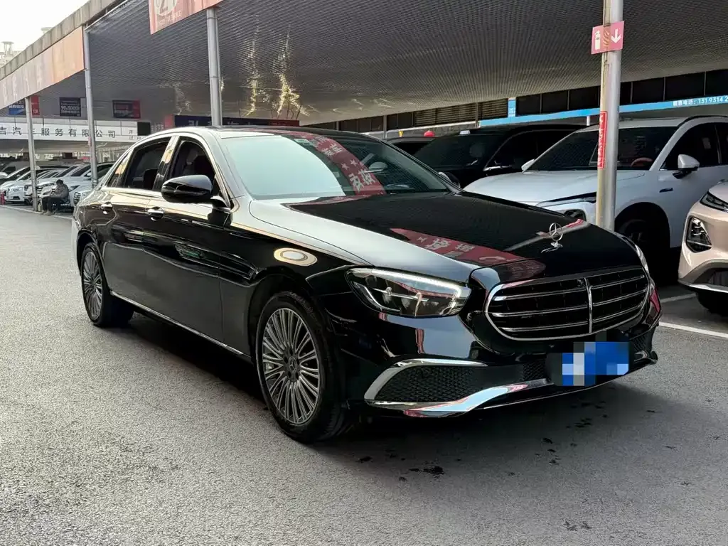 Mercedes-Benz E-Class 2023 из CN, фото 3