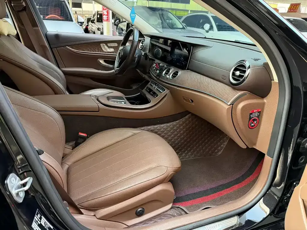 Mercedes-Benz E-Class 2023 из CN, фото 9