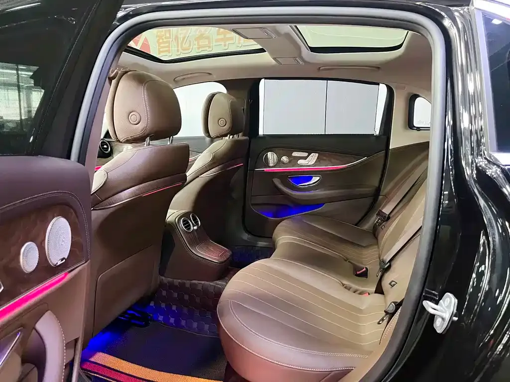 Mercedes-Benz E-Class 2023 из CN, фото 6