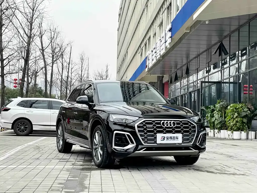 Audi Q5L 2022 из CN, фото 7